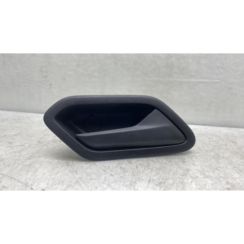 Poignee interieur arriere droit DACIA DUSTER 2 Photo n°1