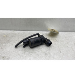 Pompe lave glace avant DACIA DUSTER 2