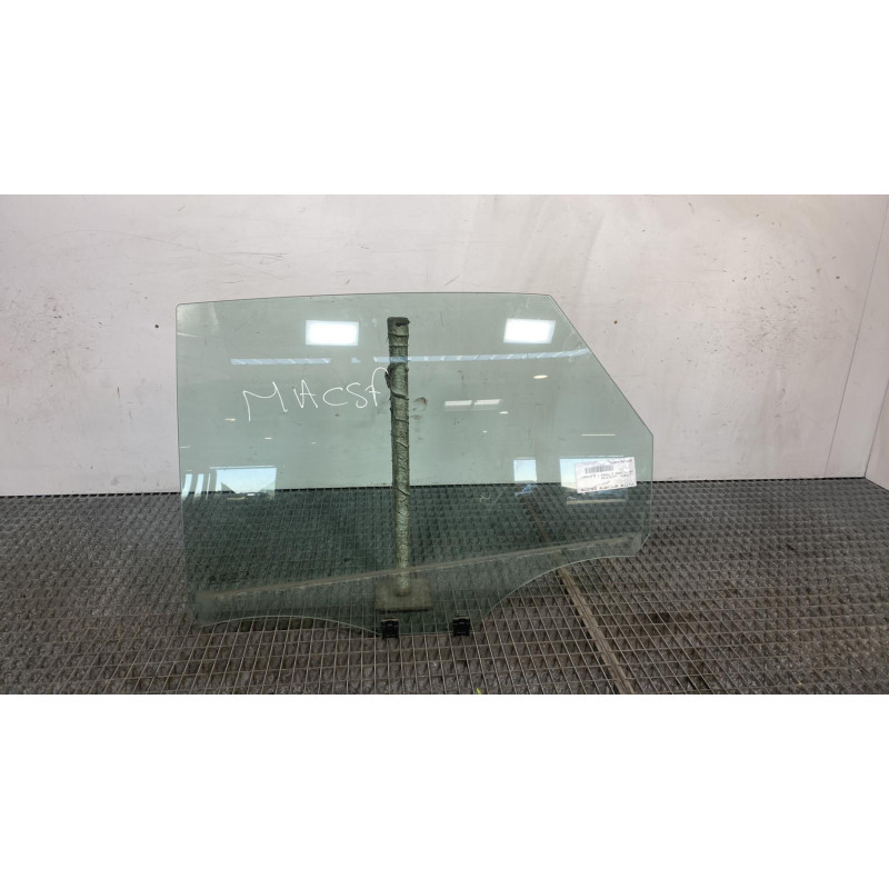 Vitre arriere gauche CITROEN C4 PICASSO 2 Photo n°1