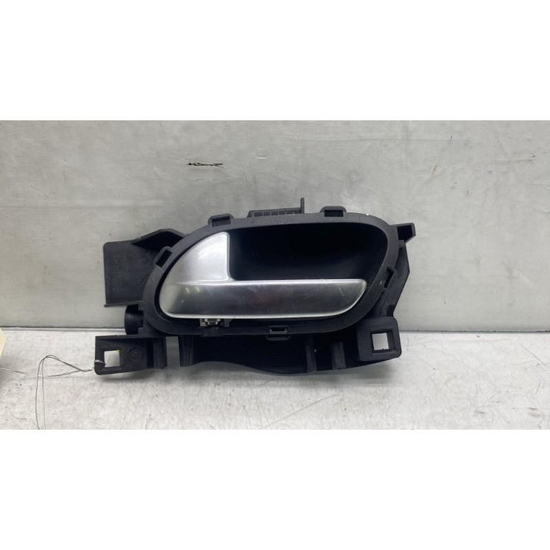 Poignee interieur arriere gauche CITROEN C4 PICASSO 2 Photo n°2