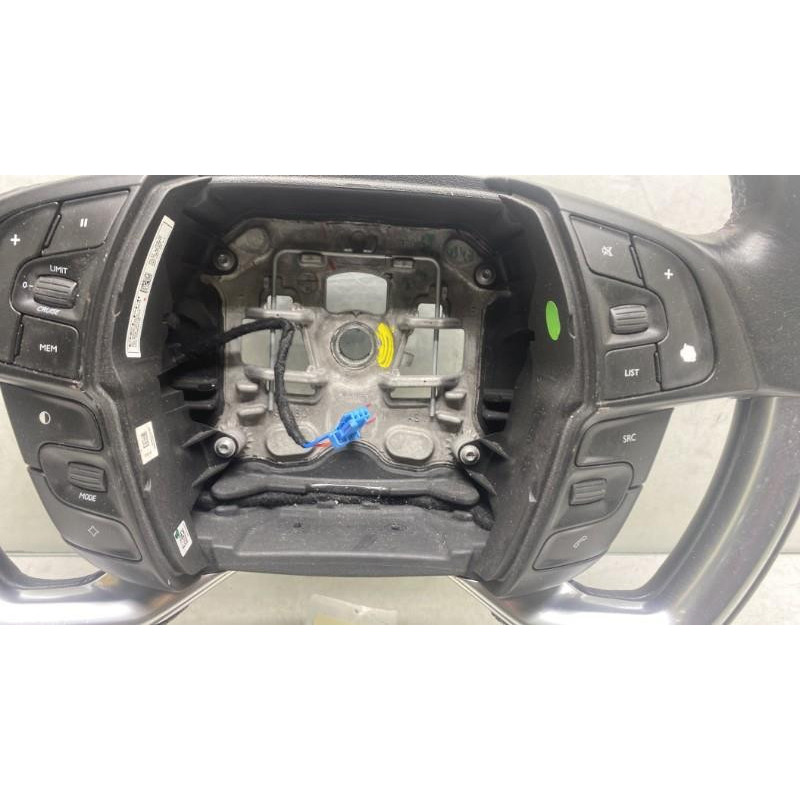 Volant CITROEN C4 PICASSO 2 Photo n°3