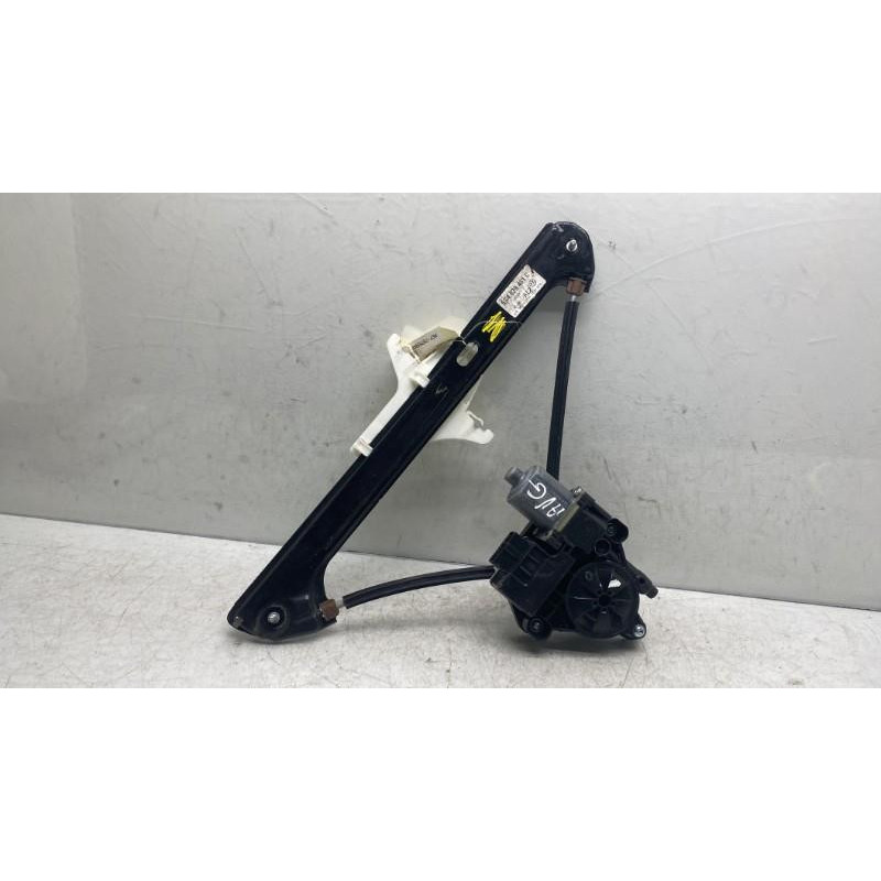 Leve vitre electrique arriere gauche VOLKSWAGEN GOLF 7 Photo n°2