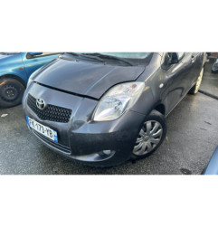 Serrure avant droit TOYOTA YARIS 2