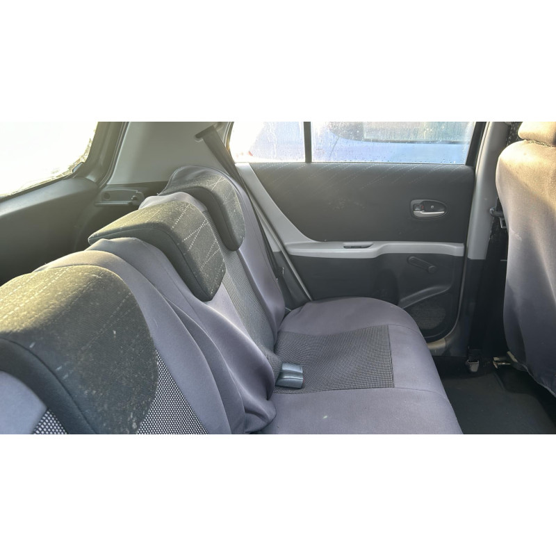 Serrure avant droit TOYOTA YARIS 2 Photo n°11