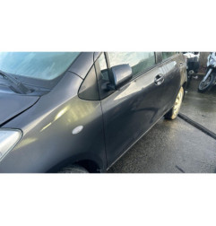 Serrure avant droit TOYOTA YARIS 2