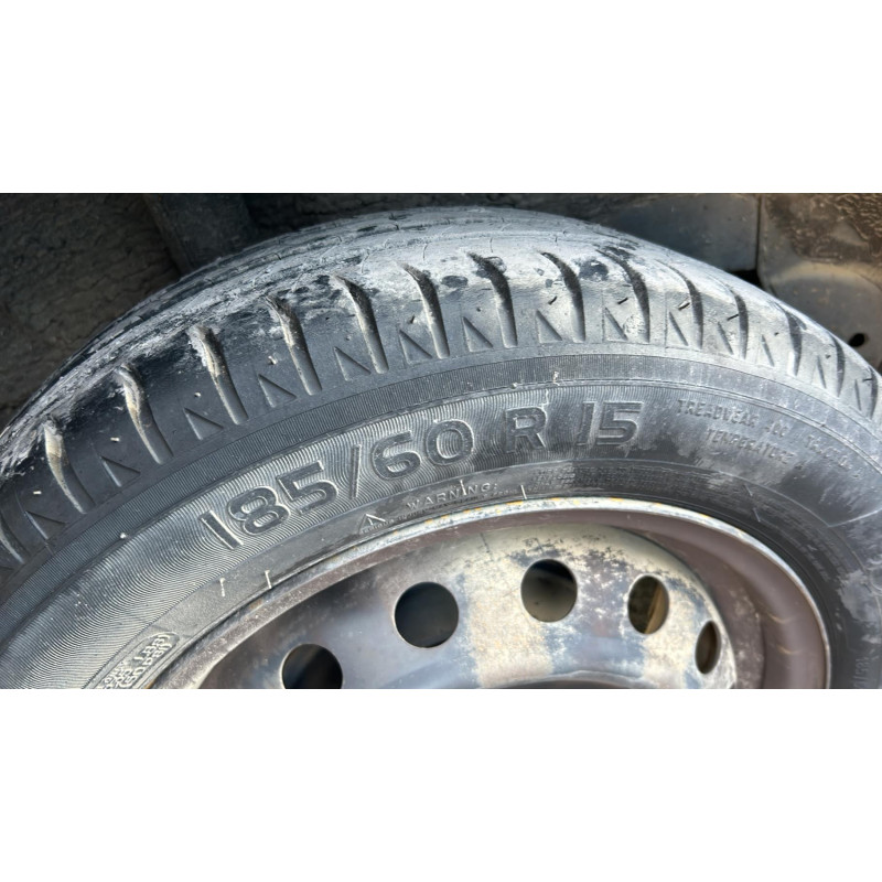 Serrure avant droit TOYOTA YARIS 2 Photo n°14