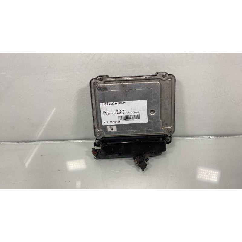 Calculateur moteur SEAT IBIZA 4 Photo n°1