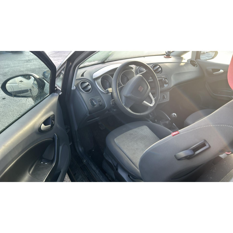 Compresseur clim SEAT IBIZA 4 Photo n°10