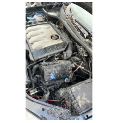 Retroviseur gauche VOLKSWAGEN JETTA 3
