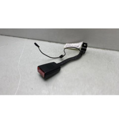 Attache ceinture avant droit VOLKSWAGEN JETTA 3