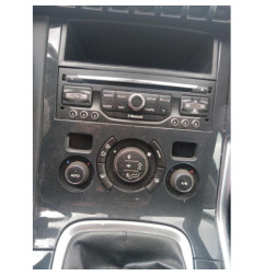 Fermeture de capot PEUGEOT 3008 1