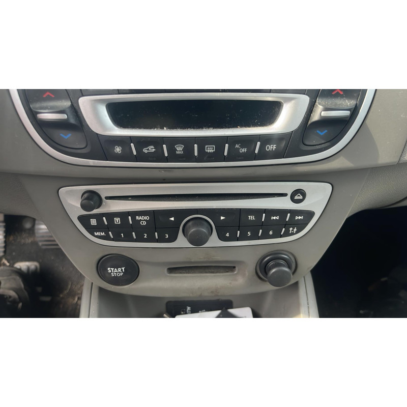 Boitier UCH RENAULT MEGANE 3 Photo n°15