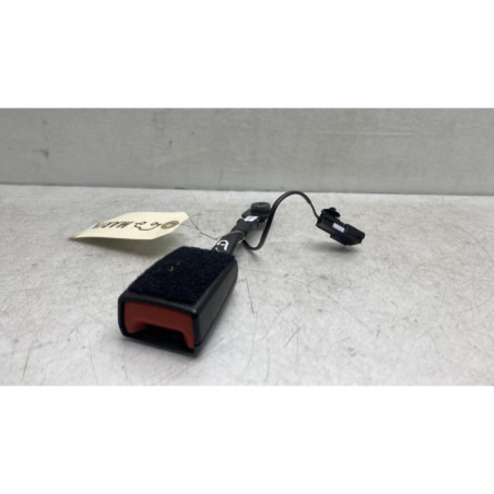 Attache ceinture avant droit OPEL ZAFIRA TOURER C