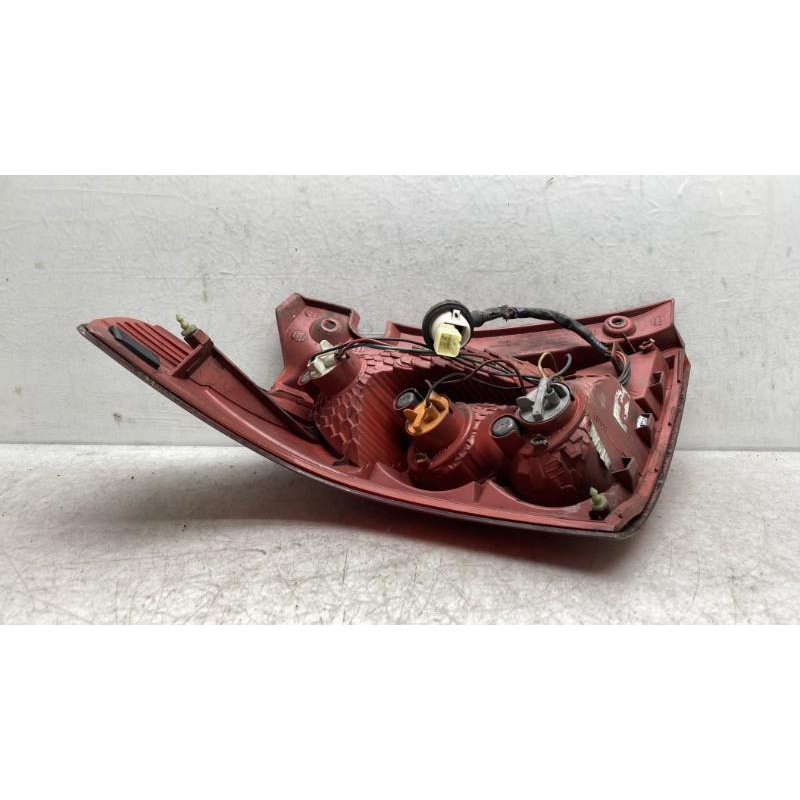 Feu arriere principal droit (feux) SUZUKI SWIFT 3 Photo n°4