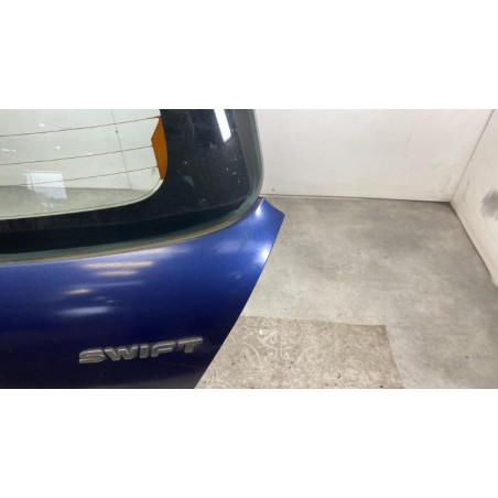 Malle/Hayon arriere SUZUKI SWIFT 3
