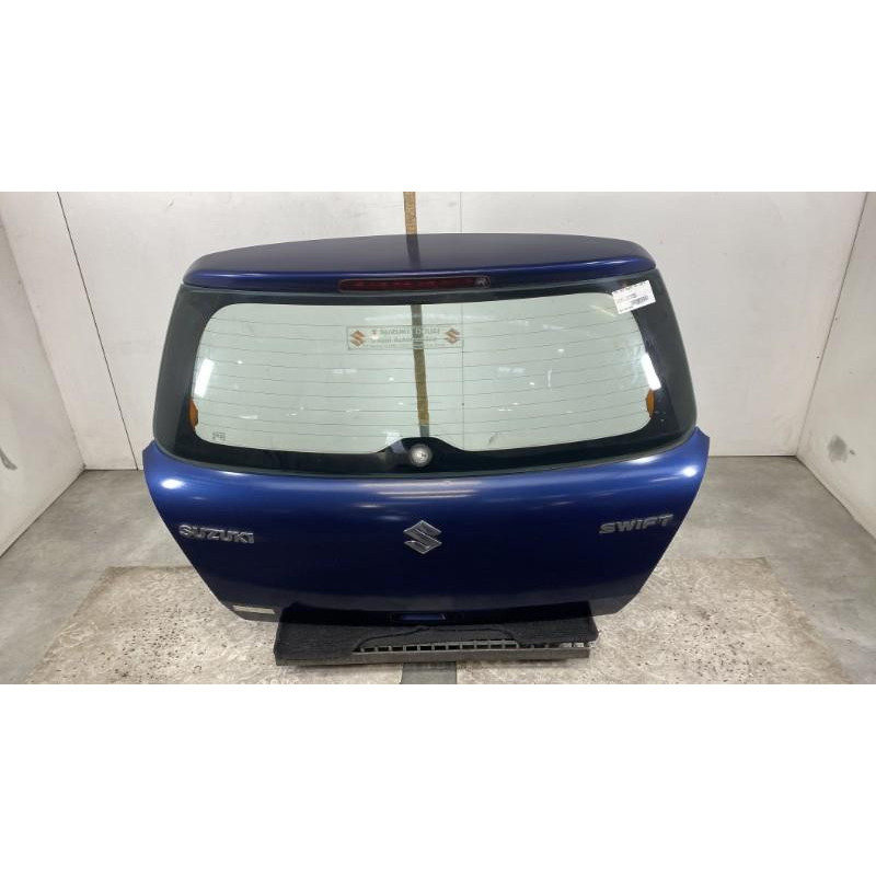 Malle/Hayon arriere SUZUKI SWIFT 3 Photo n°6