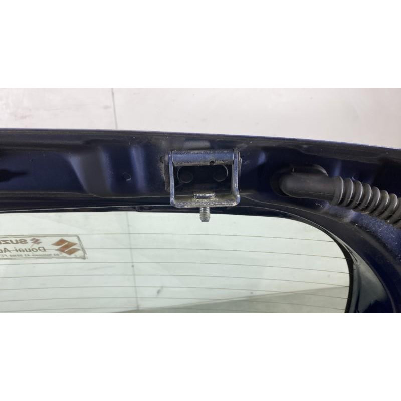 Malle/Hayon arriere SUZUKI SWIFT 3 Photo n°10
