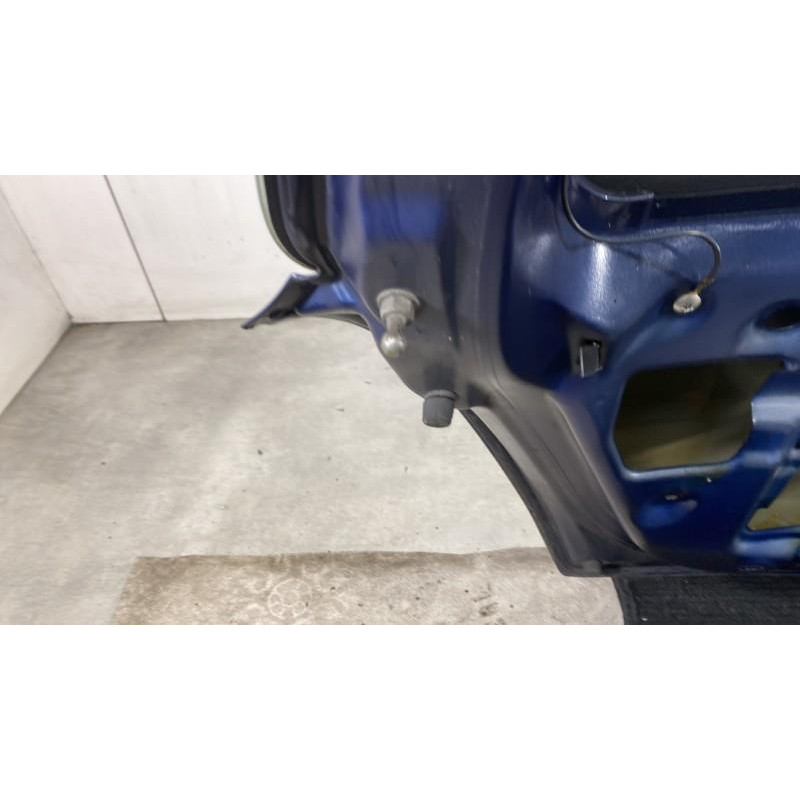 Malle/Hayon arriere SUZUKI SWIFT 3 Photo n°12