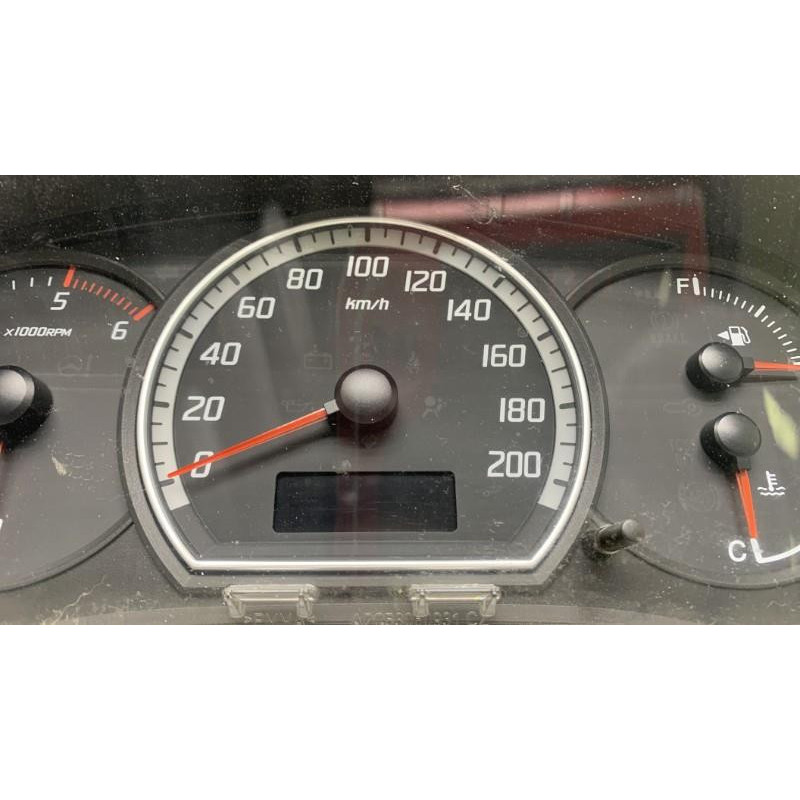 Compteur SUZUKI SWIFT 3 Photo n°2