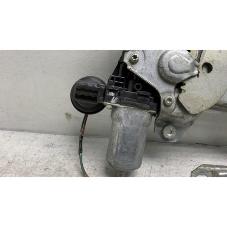 Leve vitre electrique avant droit SUZUKI SWIFT 3