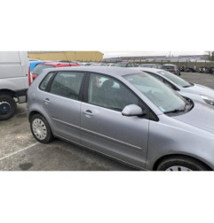 Serrure avant droit VOLKSWAGEN POLO 4