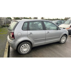 Serrure avant droit VOLKSWAGEN POLO 4
