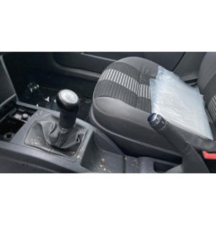 Serrure avant droit VOLKSWAGEN POLO 4