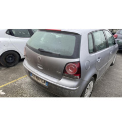 Serrure avant droit VOLKSWAGEN POLO 4