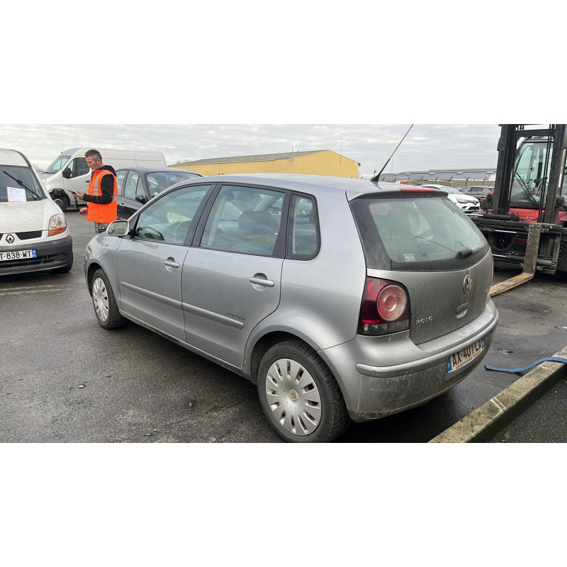 Serrure avant droit VOLKSWAGEN POLO 4 Photo n°17
