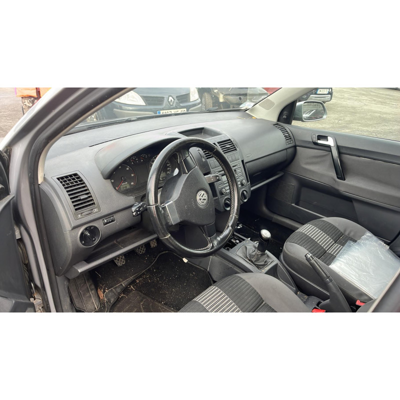 Serrure avant droit VOLKSWAGEN POLO 4 Photo n°19