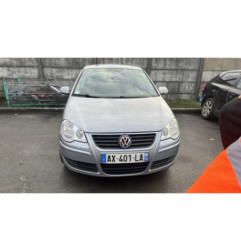 Serrure avant droit VOLKSWAGEN POLO 4