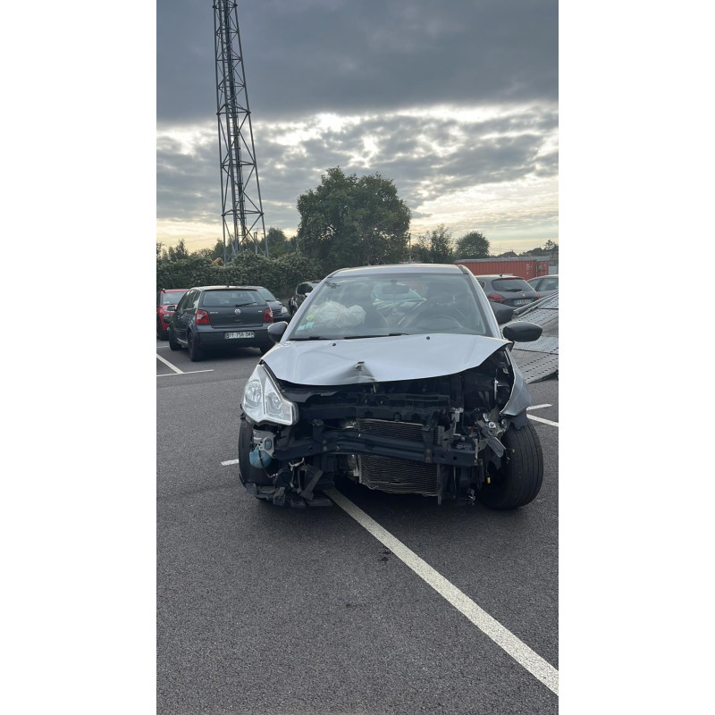 Feu arriere secondaire droit (feux) CITROEN C3 2 Photo n°6