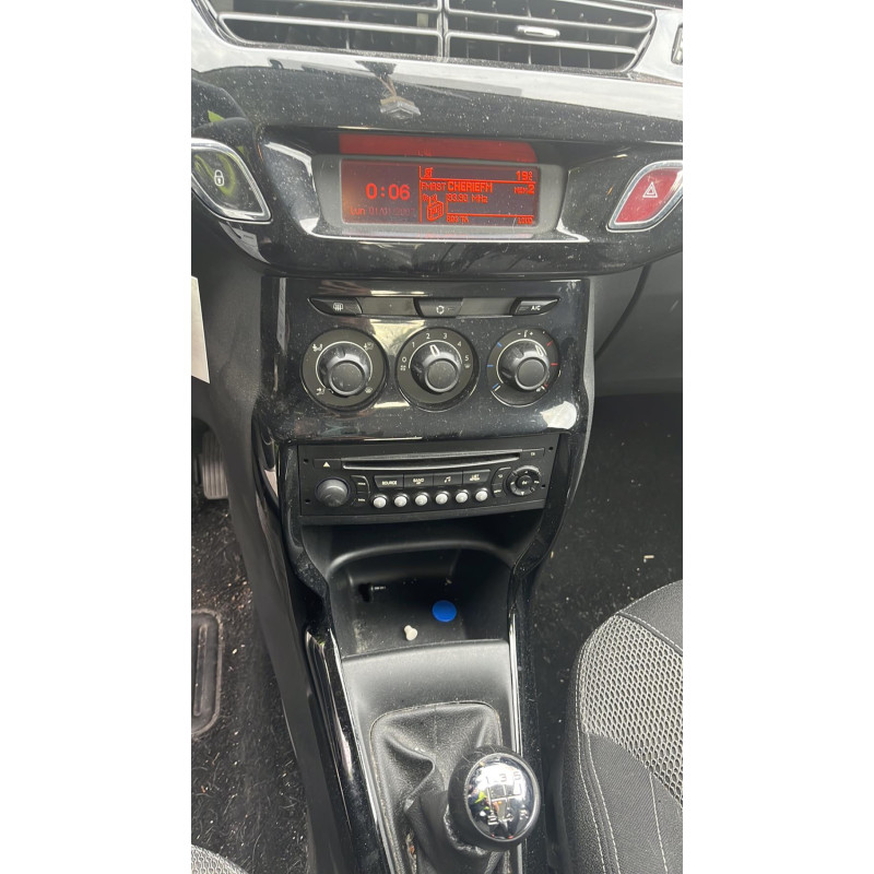 Feu arriere secondaire droit (feux) CITROEN C3 2 Photo n°13