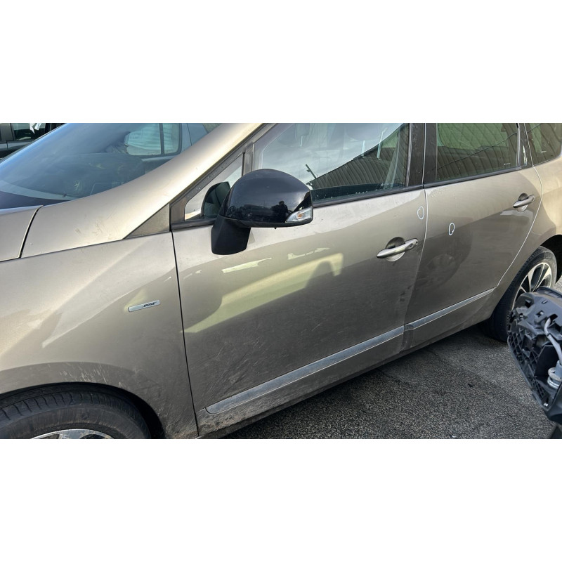 Bouton de coffre RENAULT GRAND SCENIC 3 Photo n°5