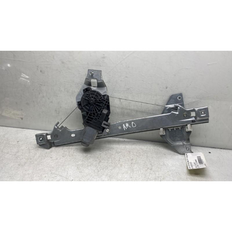 Leve vitre electrique arriere droit CITROEN C3 2 Photo n°3