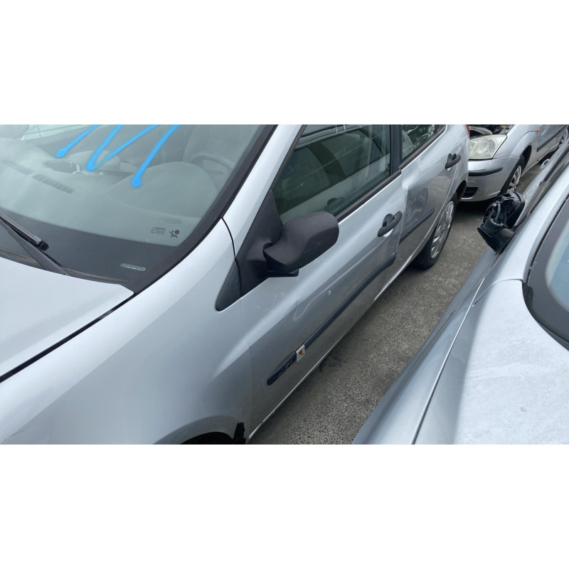 Boitier UCH RENAULT CLIO 3 Photo n°16