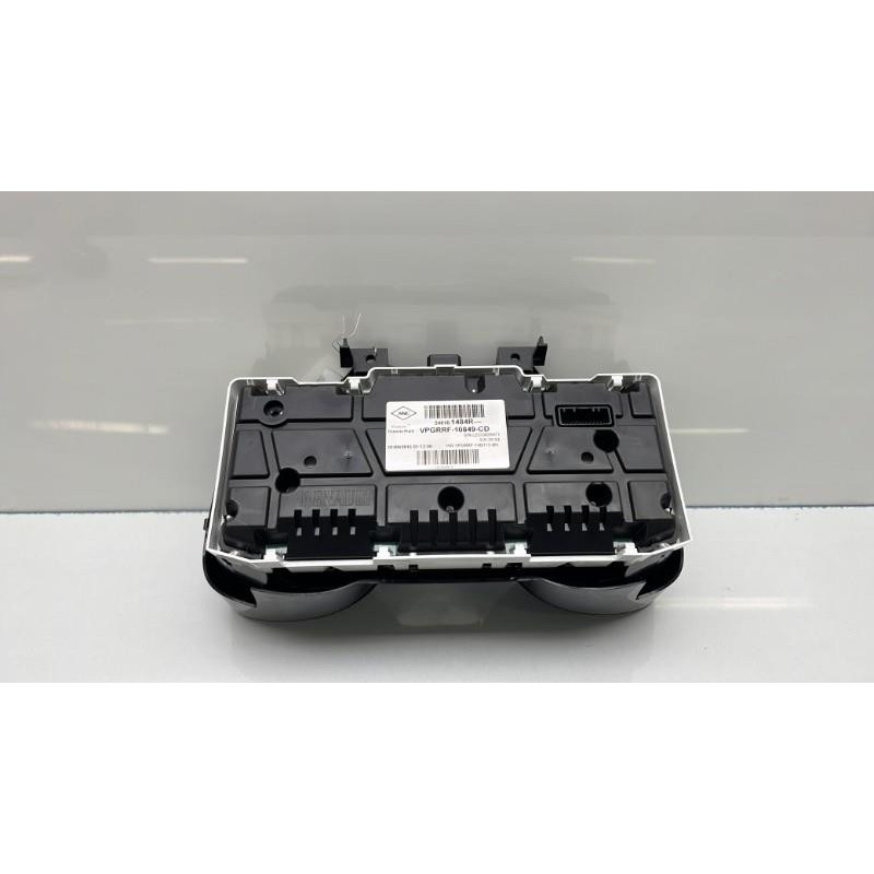 Compteur RENAULT CLIO 4 Photo n°1