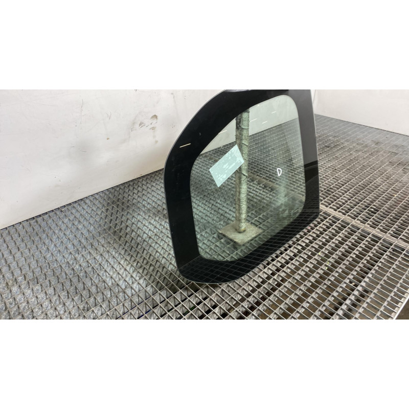 Custode arriere droit (porte) PEUGEOT RIFTER Photo n°4