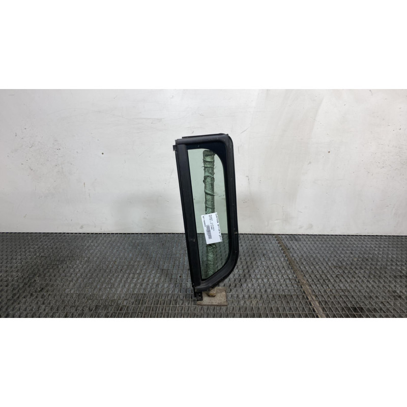 Custode arriere gauche PEUGEOT RIFTER Photo n°4
