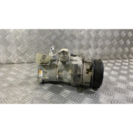 Compresseur clim FORD KA+ Photo n°1