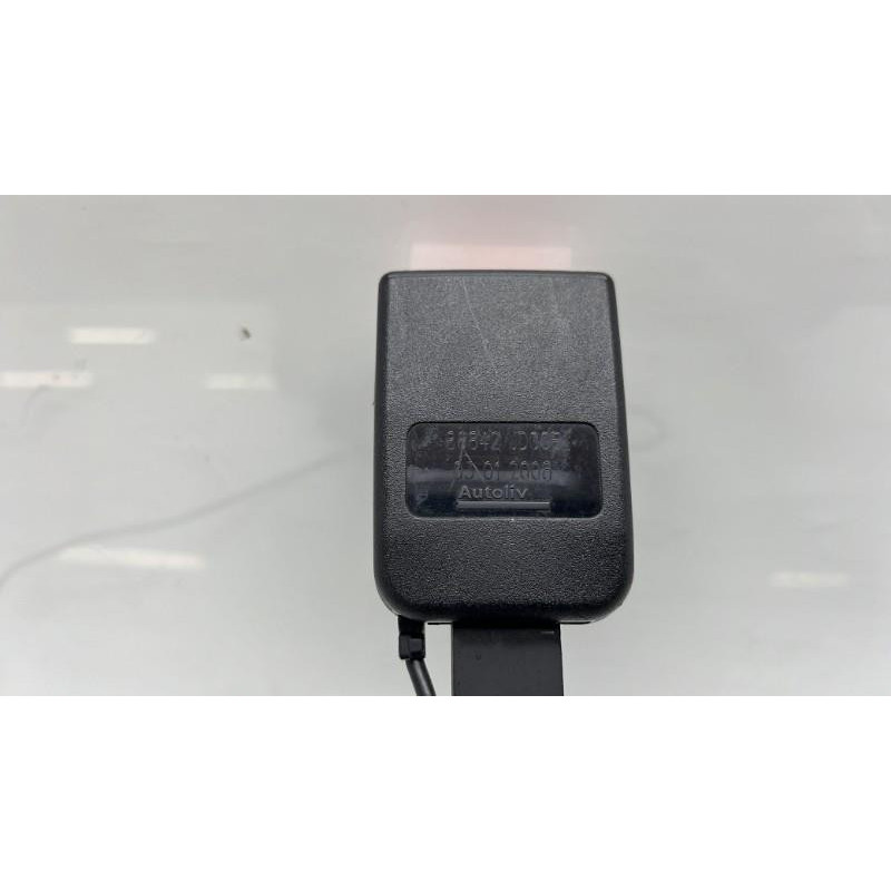 Attache ceinture avant droit NISSAN QASHQAI 1 Photo n°2