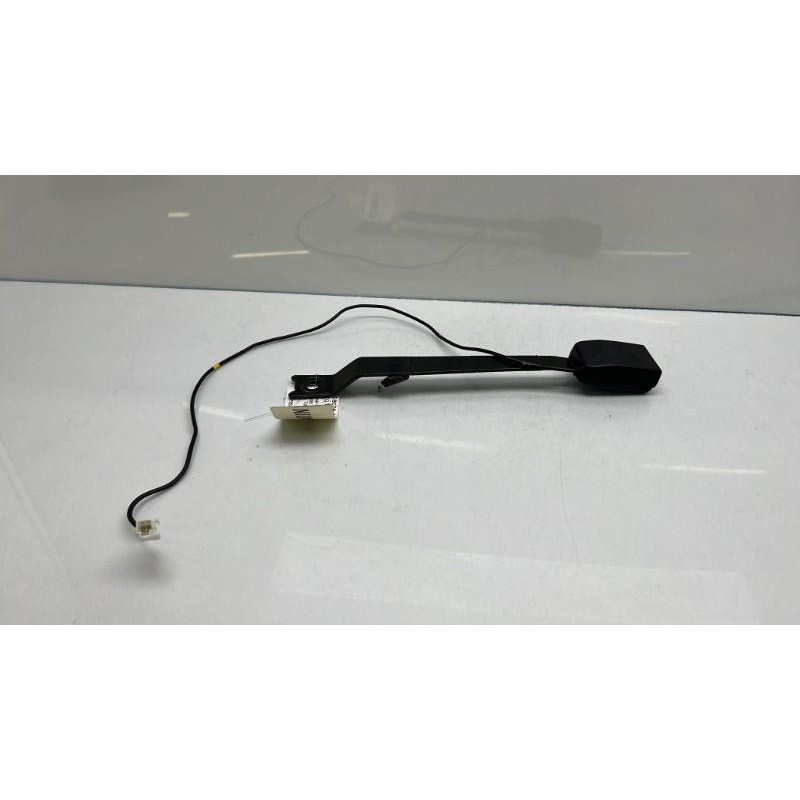 Attache ceinture avant droit NISSAN QASHQAI 1 Photo n°4