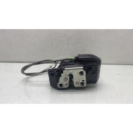 Serrure arriere droit NISSAN QASHQAI 1