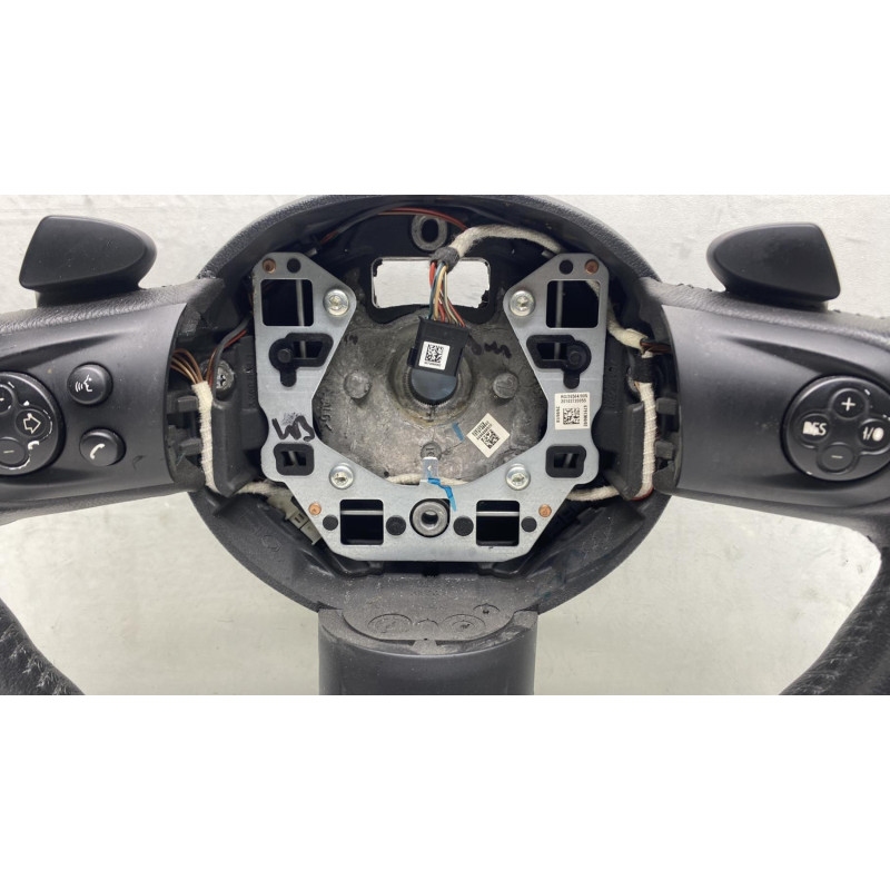 Volant MINI MINI 2 R55 Photo n°1