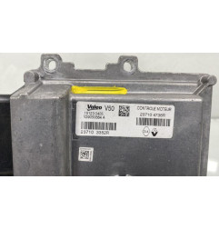 Calculateur moteur RENAULT CLIO 4