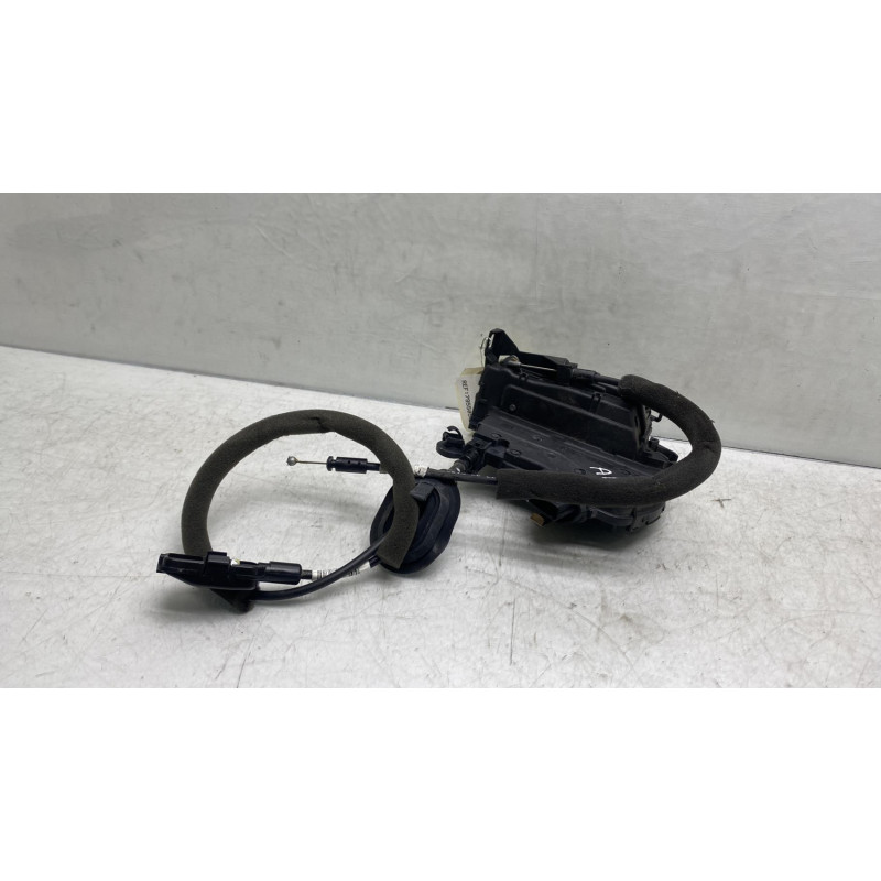 Serrure arriere droit RENAULT CLIO 4 Photo n°4