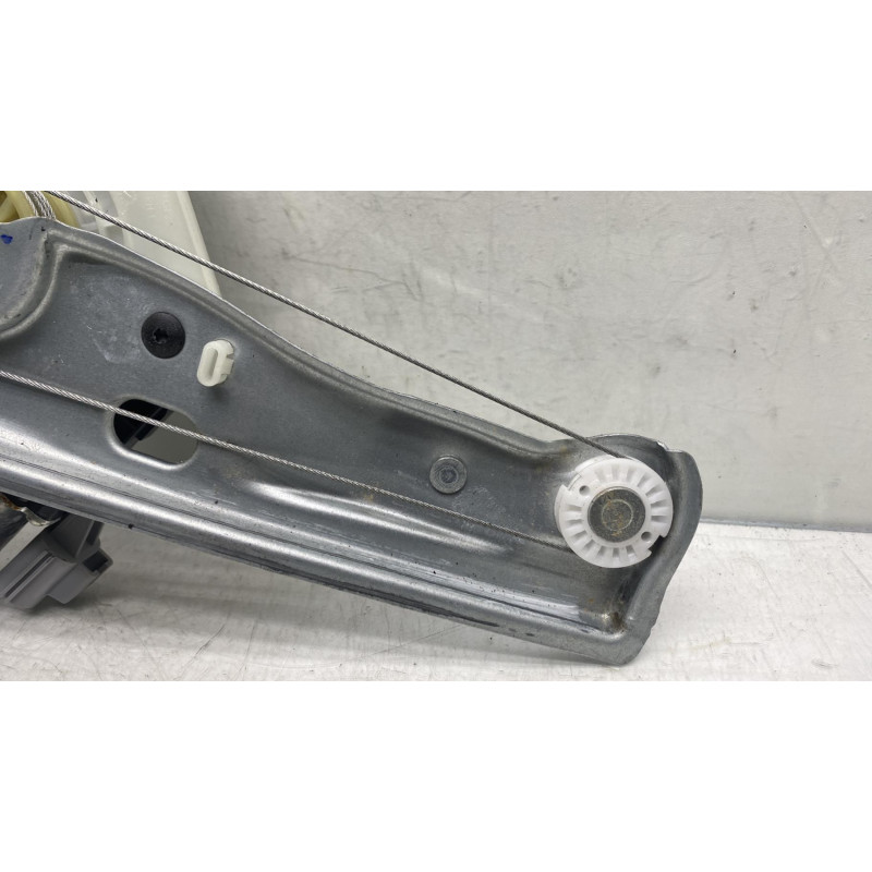 Leve vitre electrique avant droit FORD KA+ Photo n°1