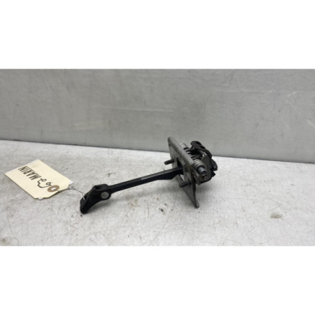 Arret de porte avant droit PEUGEOT 308 1