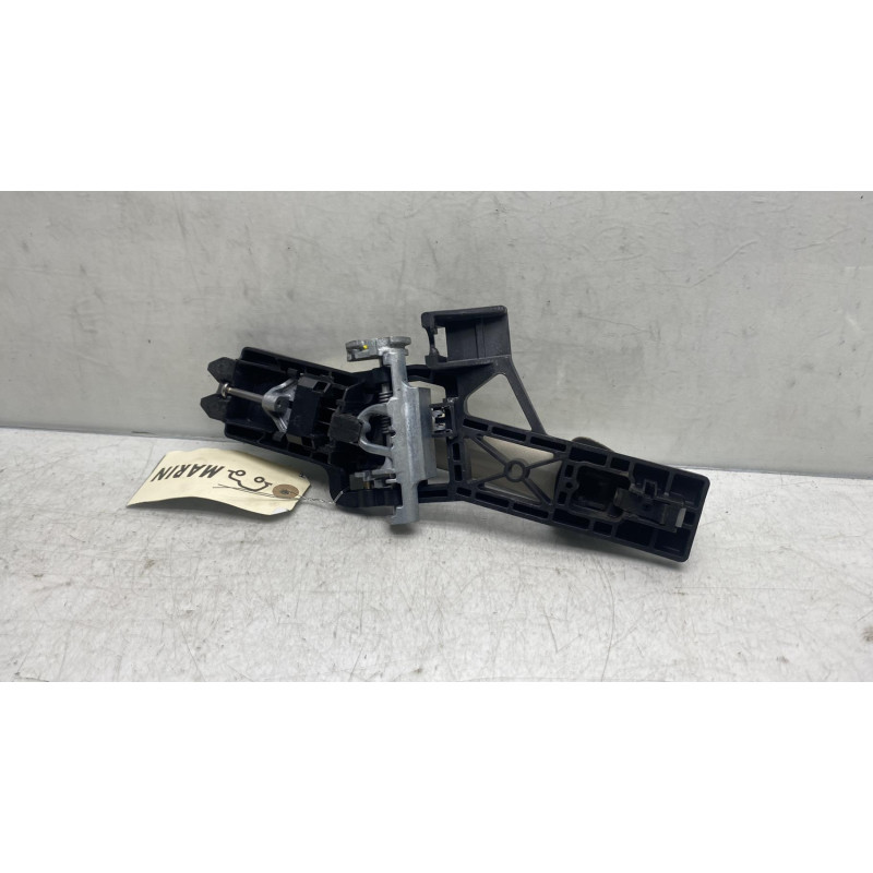 Poignee porte arriere gauche FORD B-MAX Photo n°1