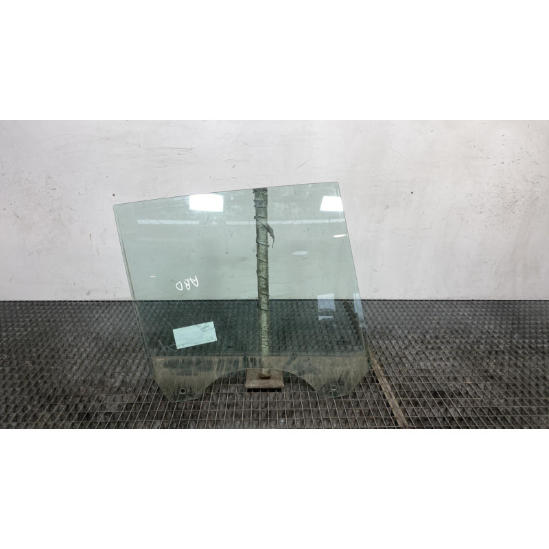 Vitre arriere droit FORD B-MAX Photo n°6